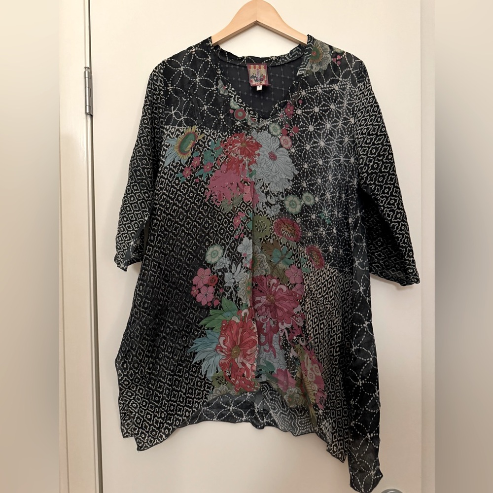 Johnny Was Dress. Boho-Chic. Size small. Floral and black and white patterns.